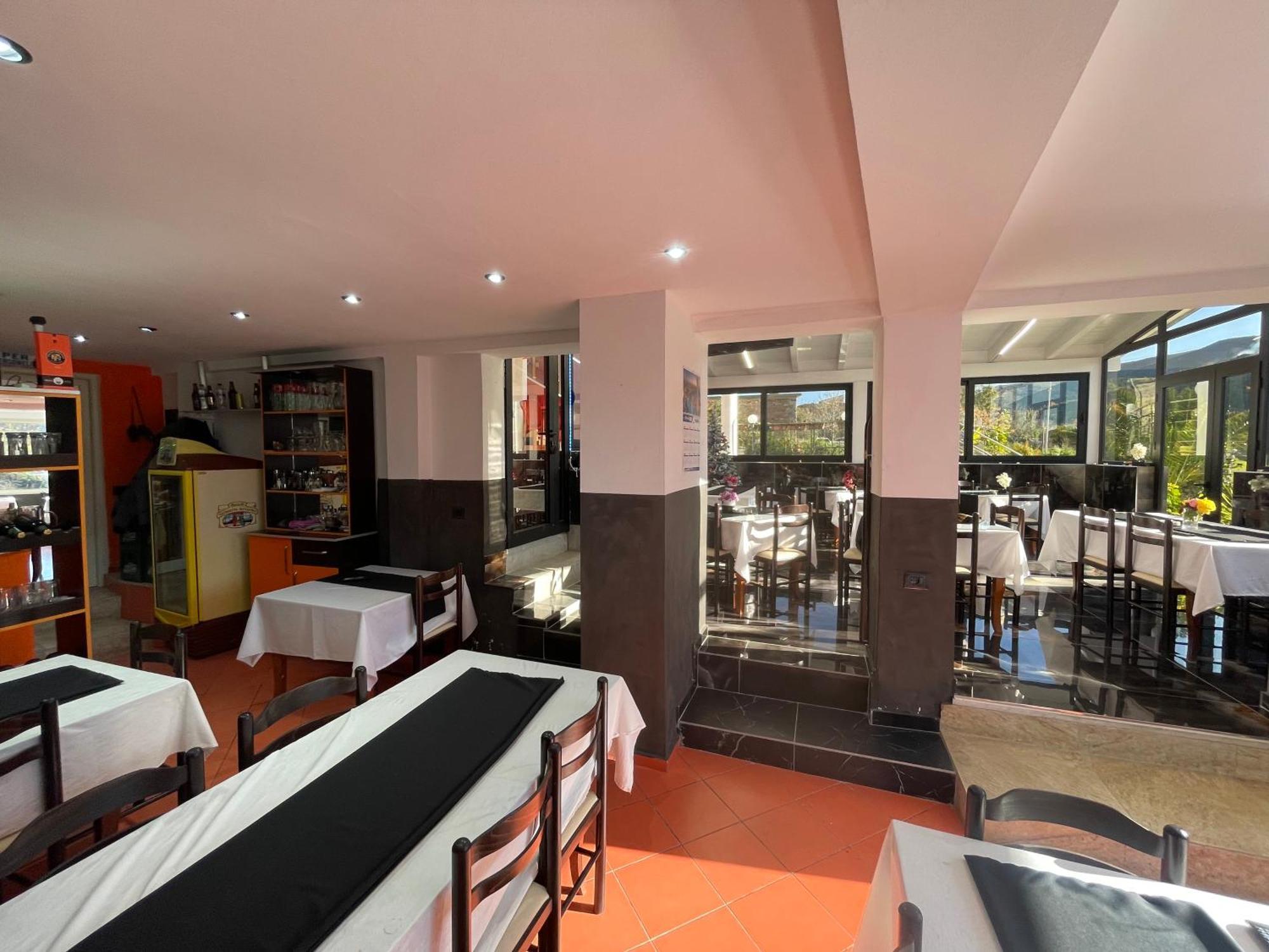 Hotel Bar Restaurant Mete Peshkepi Экстерьер фото