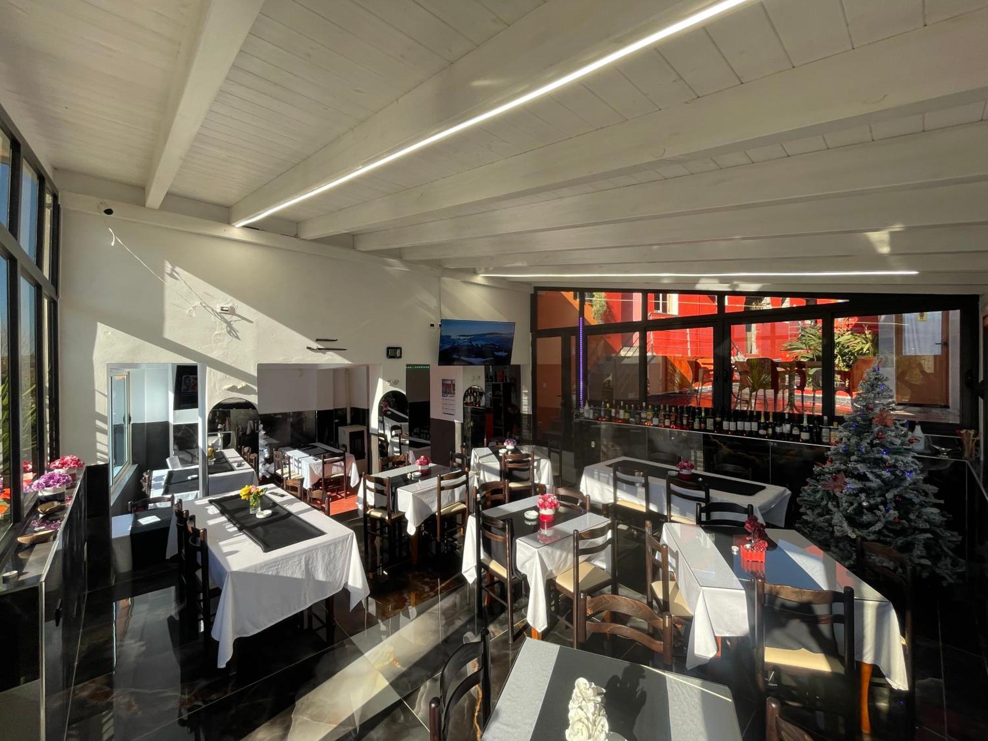 Hotel Bar Restaurant Mete Peshkepi Экстерьер фото